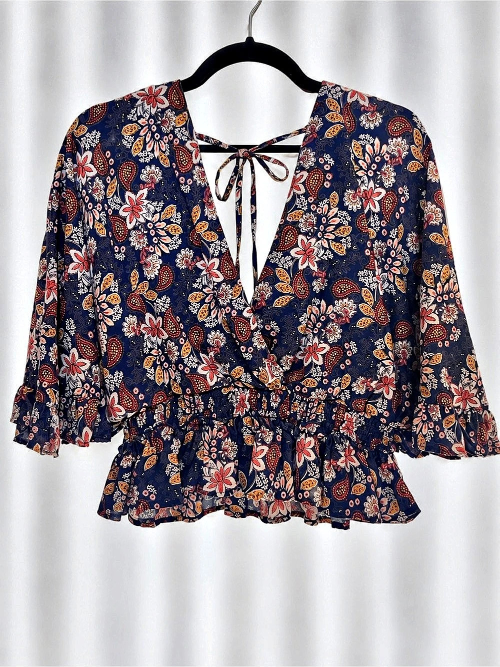 ANGIE Floral Peplum Blouse in Blue Size Medium Like New